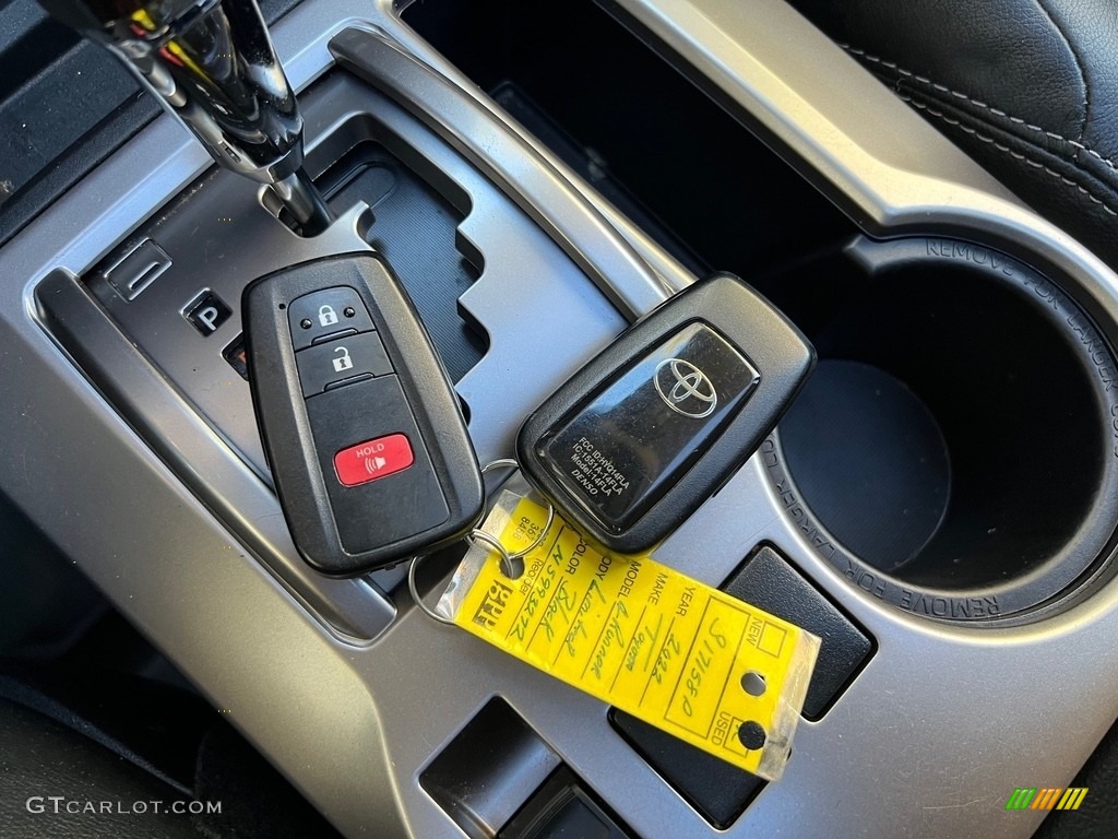 2022 Toyota 4Runner Limited 4x4 Keys Photo #146753880