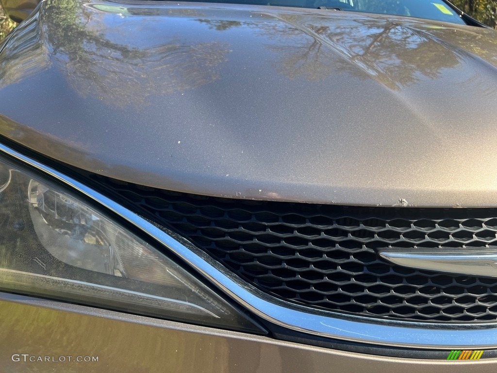 2017 Pacifica Touring L - Molten Silver / Black/Alloy photo #5