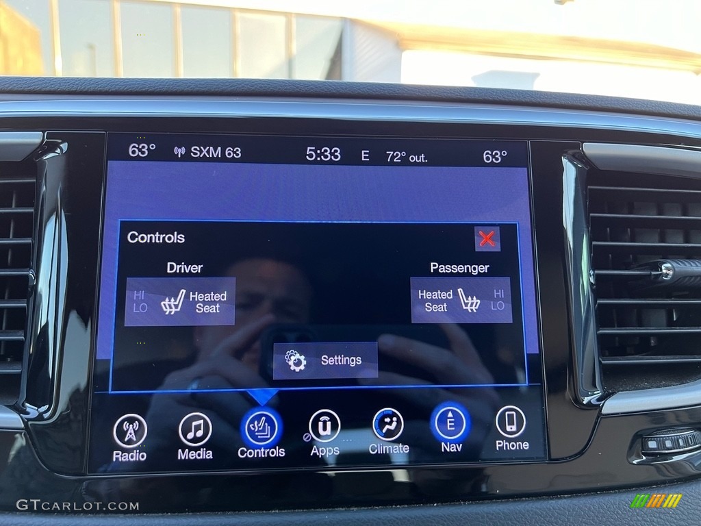 2017 Pacifica Touring L - Molten Silver / Black/Alloy photo #27
