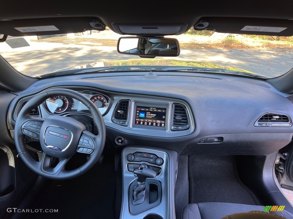 2023 Dodge Challenger SXT Dashboard Photos