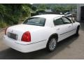 Vibrant White - Town Car Sedan Photo No. 5