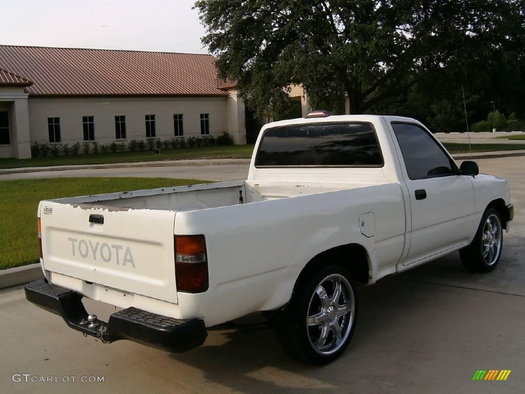 1994 Pickup DX Regular Cab - White / Blue photo #3