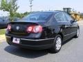 Deep Black - Passat 2.0T Sedan Photo No. 3
