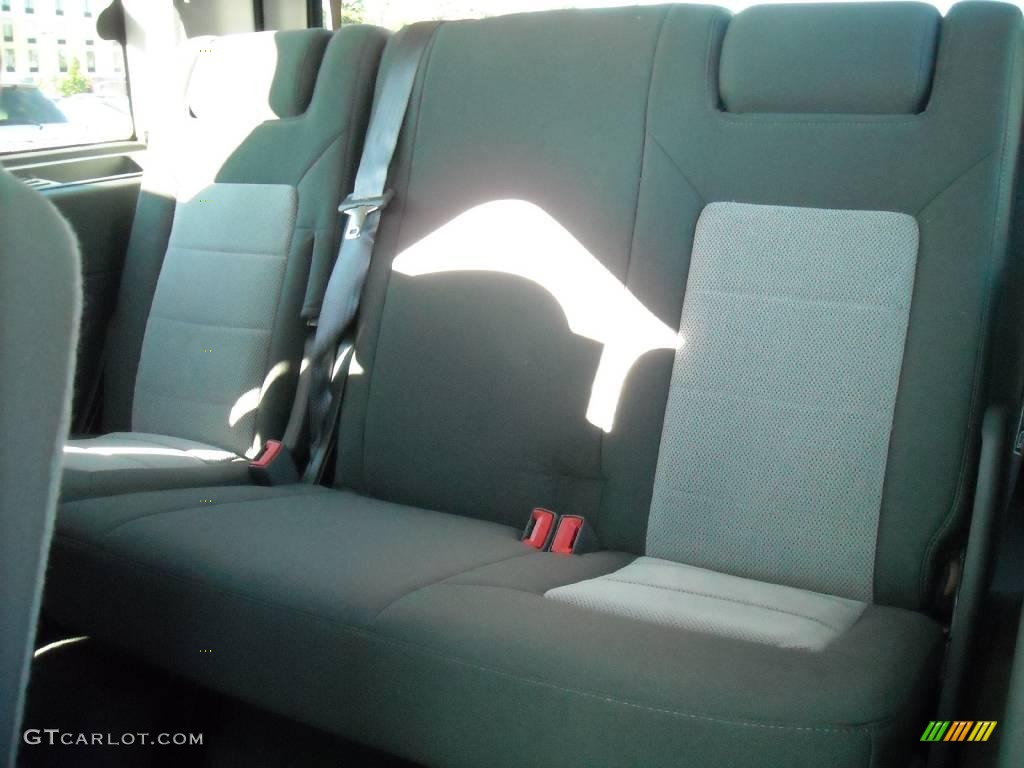 2003 Expedition XLT - Laser Red Tinted Metallic / Flint Grey photo #31