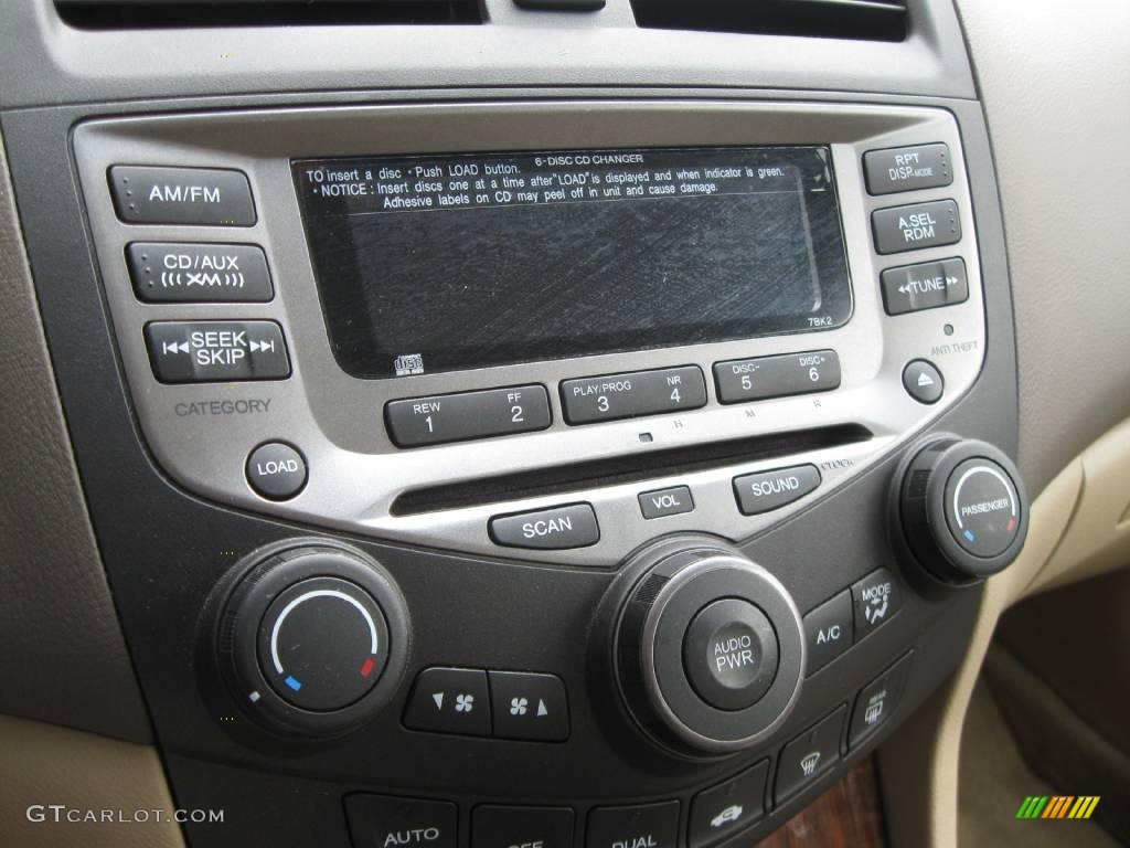 2006 Accord EX-L V6 Sedan - Nighthawk Black Pearl / Ivory photo #11
