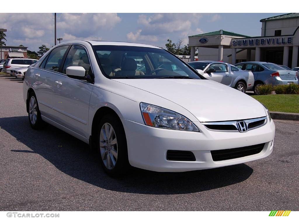 2006 Accord EX-L V6 Sedan - Taffeta White / Ivory photo #1