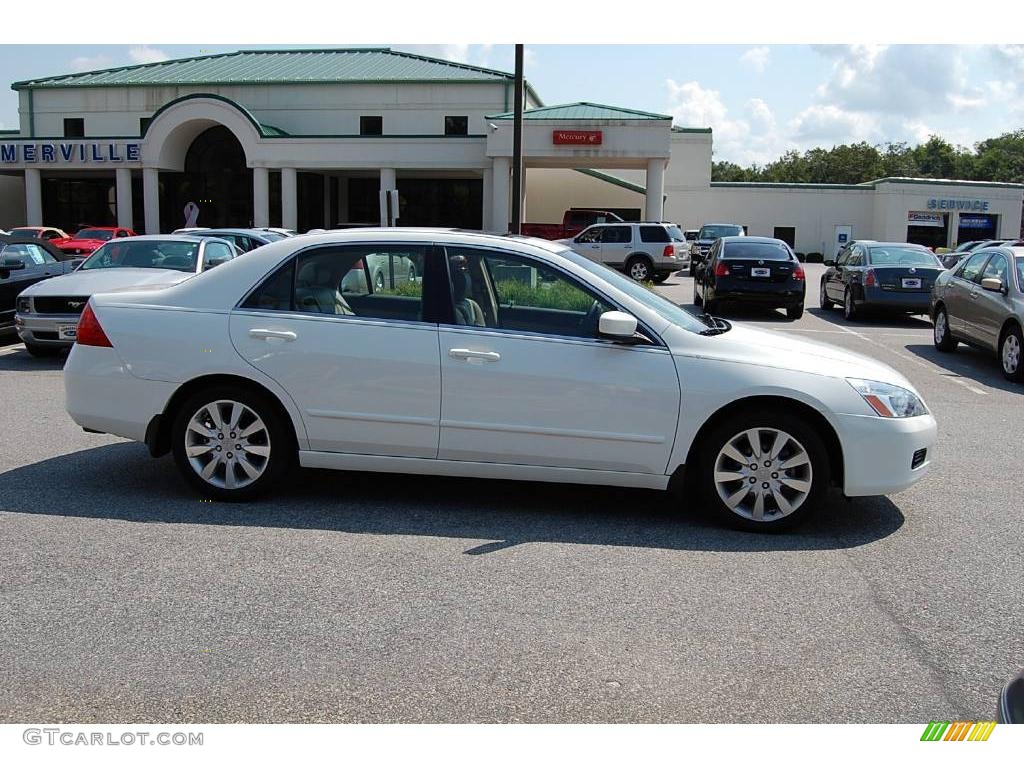2006 Accord EX-L V6 Sedan - Taffeta White / Ivory photo #15