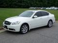 Ivory Pearl - M 35x Sedan Photo No. 1