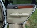 Ivory Pearl - M 35x Sedan Photo No. 27