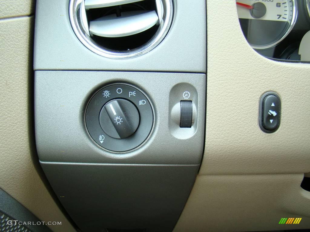 2006 F150 Lariat SuperCab 4x4 - Oxford White / Tan photo #26