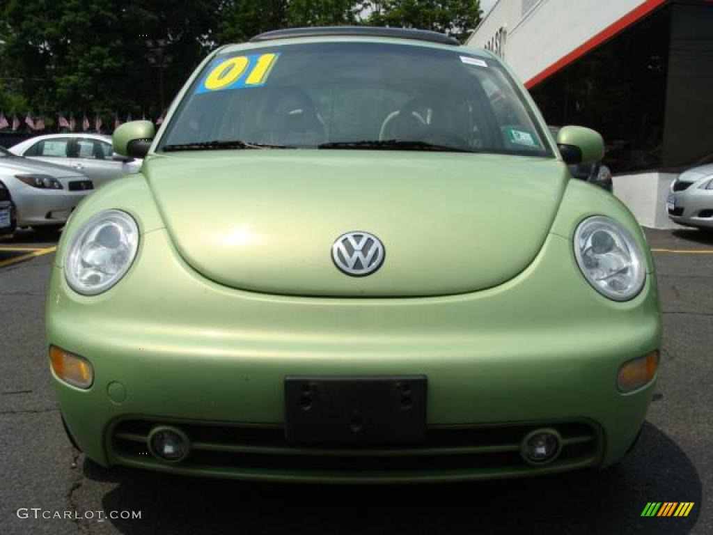 2001 New Beetle GLS Coupe - Cyber Green Metallic / Cream photo #2