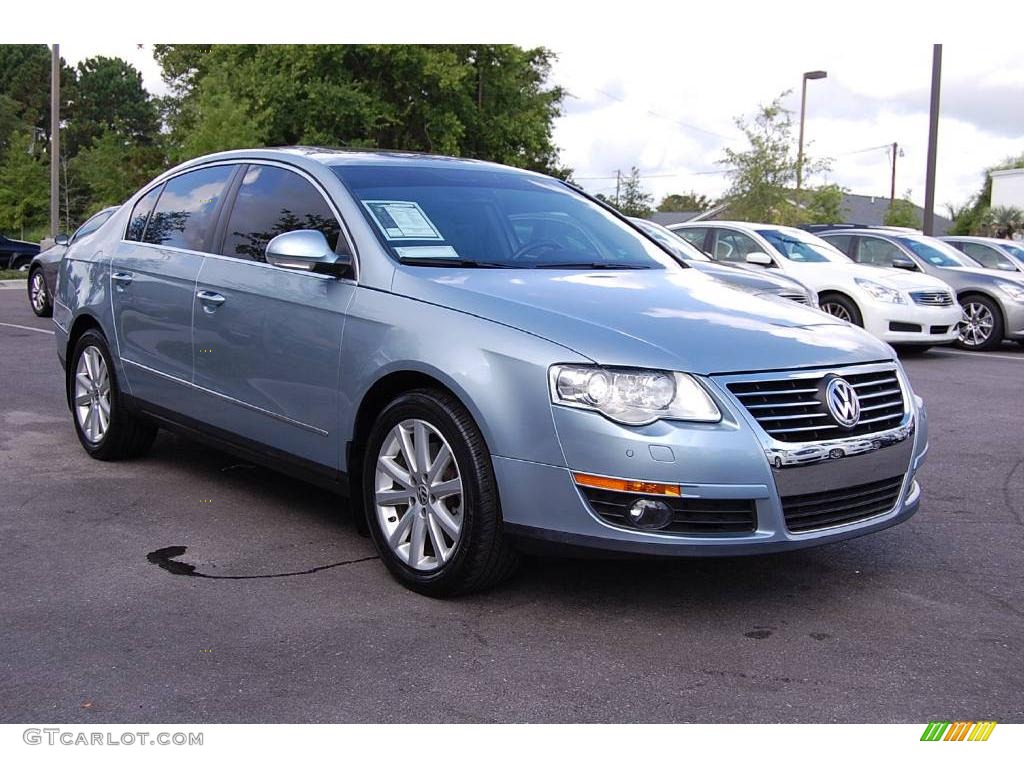 2006 Passat 3.6 Sedan - Arctic Blue Silver / Classic Grey photo #1