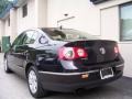 Deep Black - Passat 2.0T Sedan Photo No. 4