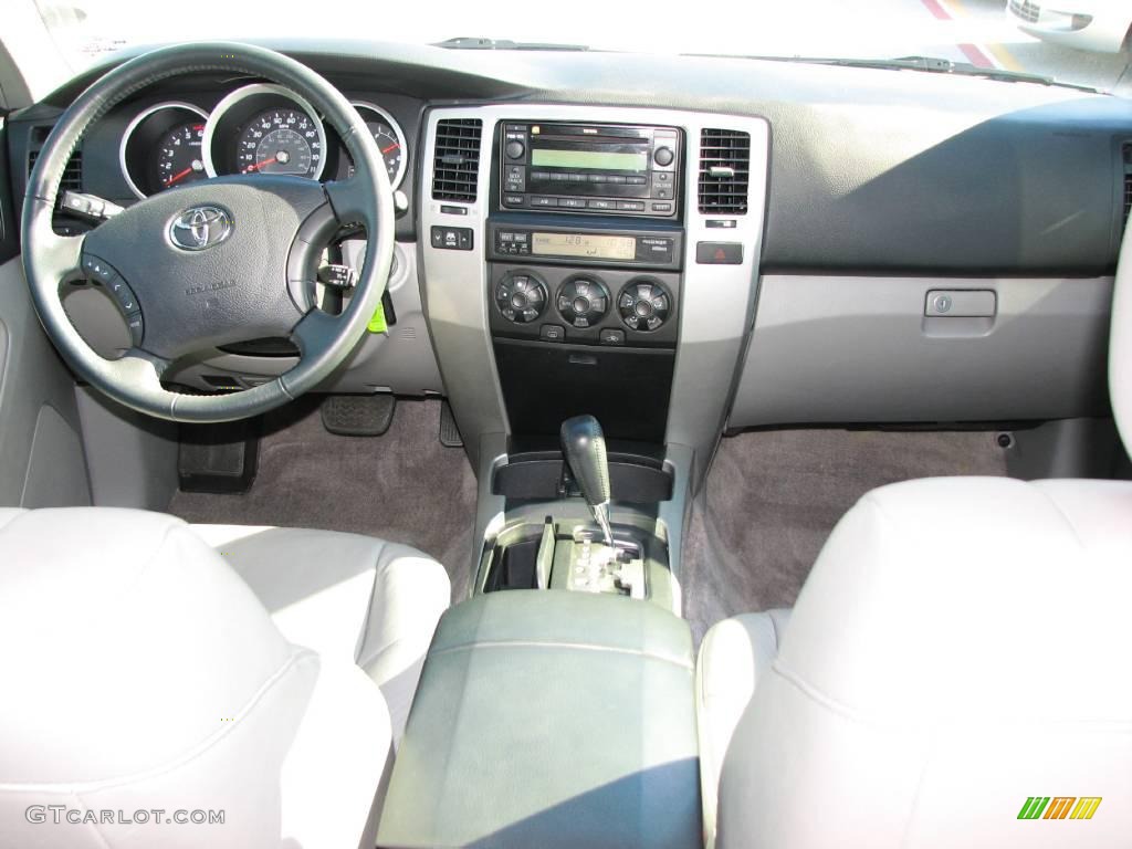 2006 4Runner SR5 - Salsa Red Pearl / Stone Gray photo #12