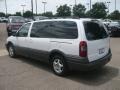 2003 Summit White Pontiac Montana   photo #4