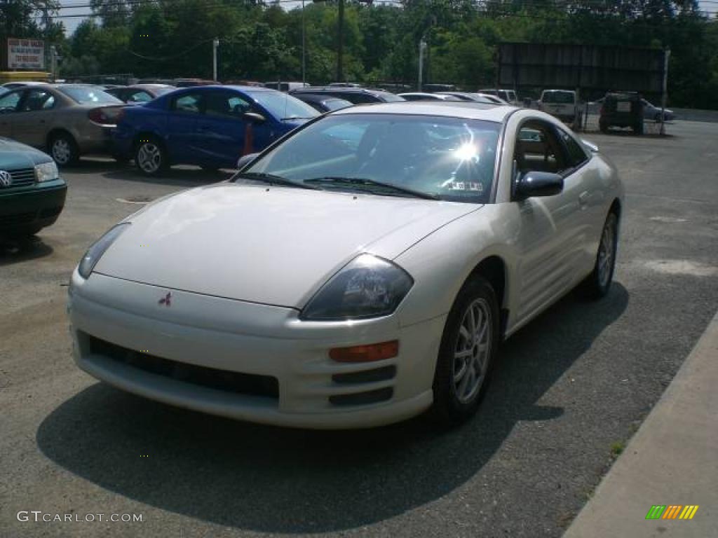 2001 Eclipse GS Coupe - Dover White Pearl / Beige photo #2