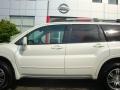 2004 Dover White Pearl Mitsubishi Endeavor Limited AWD  photo #17