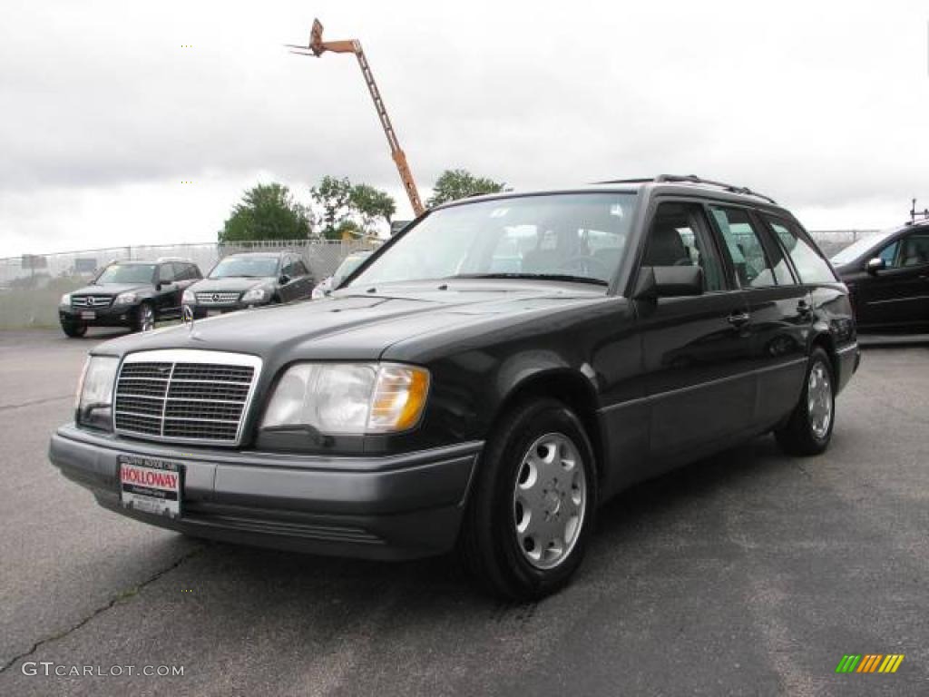 1994 E 320 Estate - Anthracite Grey Metallic / Grey photo #1