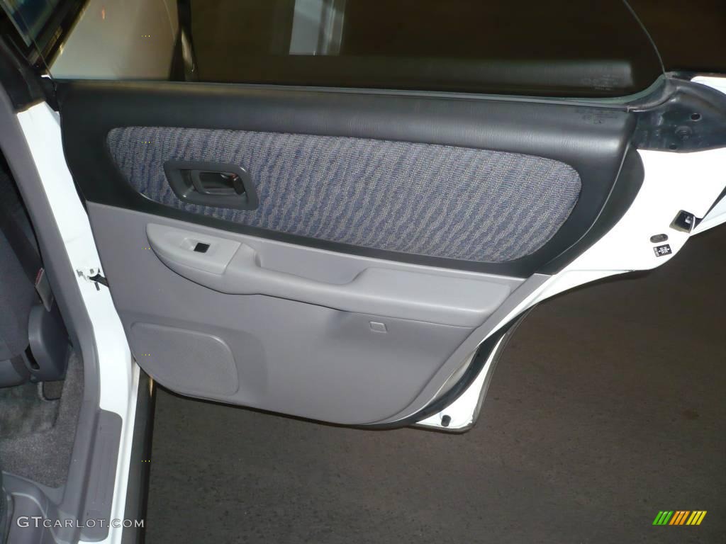 1999 Impreza Outback Sport - Aspen White / Gray photo #19