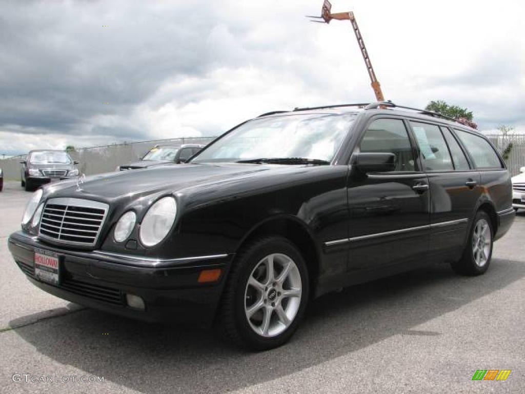 1999 Mercedes e320 4matic specs