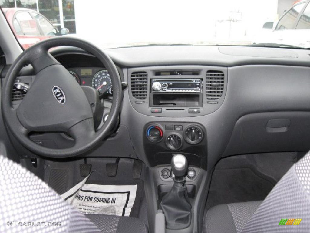 2007 Rio Sedan - Black / Gray photo #3