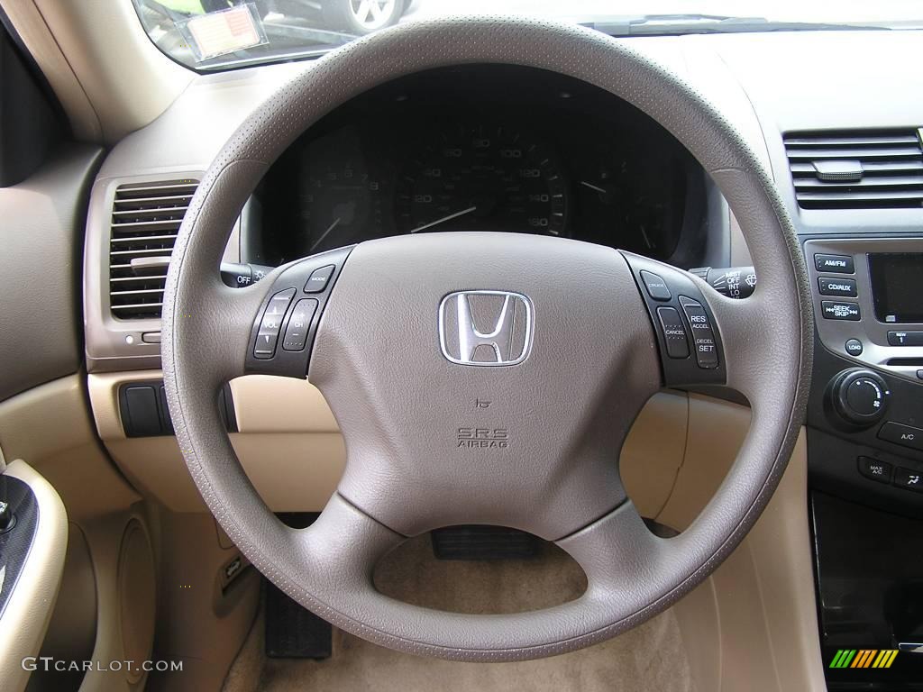 2007 Accord SE Sedan - Taffeta White / Ivory photo #10