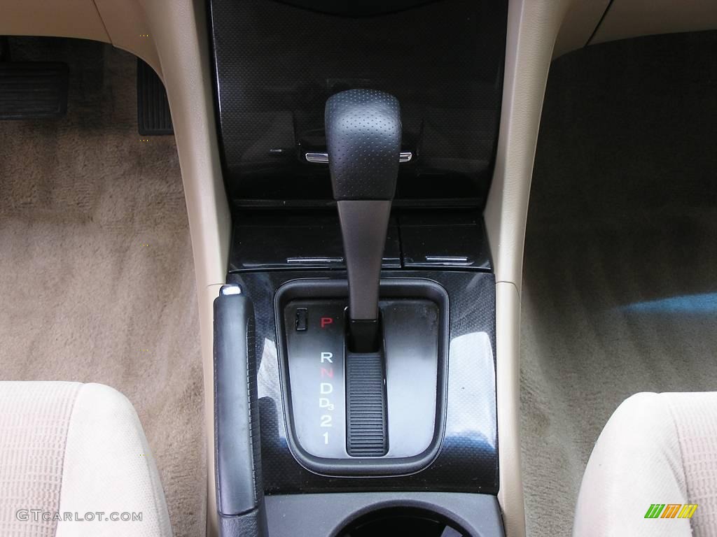 2007 Accord SE Sedan - Taffeta White / Ivory photo #12