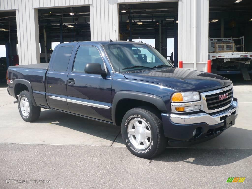 Deep Blue Metallic GMC Sierra 1500