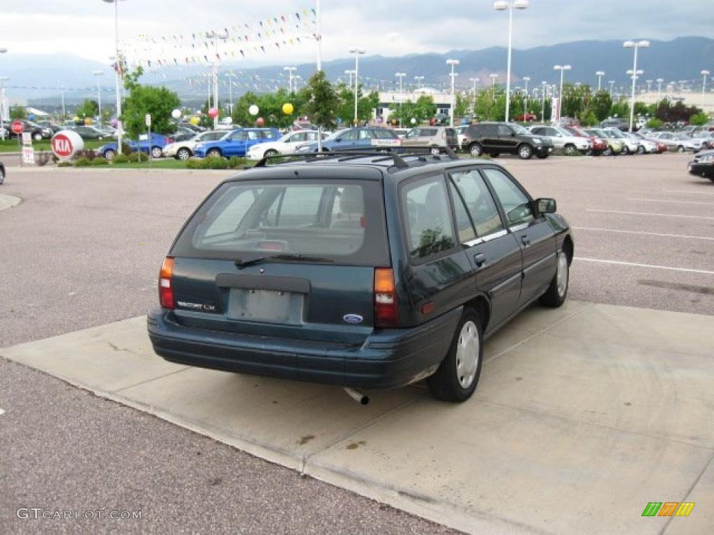 1996 Escort LX Wagon - Deep Forest Green Metallic / Beige photo #4