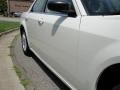 Cool Vanilla White - 300 LX Photo No. 11