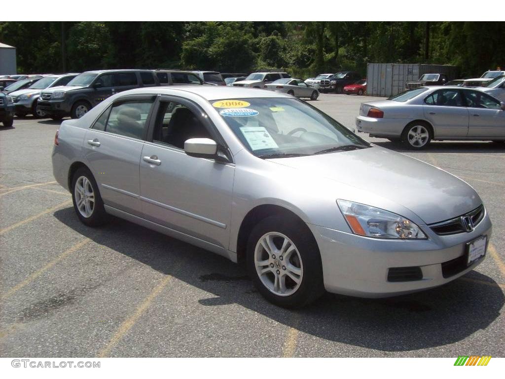 2006 Accord SE Sedan - Alabaster Silver Metallic / Black photo #1