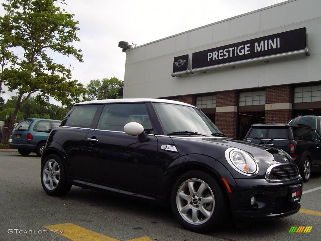 2009 Cooper S Hardtop - Midnight Black / Punch Carbon Black Leather photo #1