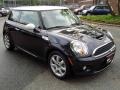 Midnight Black - Cooper S Hardtop Photo No. 15