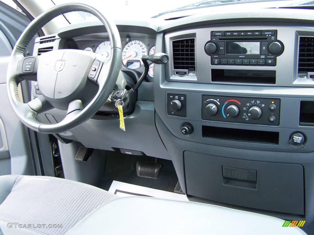 2007 Ram 1500 Sport Quad Cab 4x4 - Mineral Gray Metallic / Medium Slate Gray photo #14