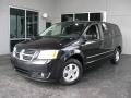 2008 Brilliant Black Crystal Pearl Dodge Grand Caravan SXT  photo #1