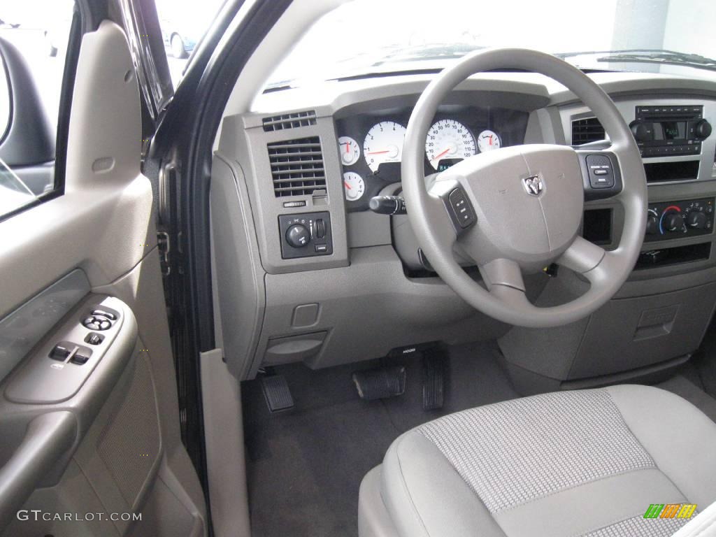 2008 Ram 1500 SLT Regular Cab - Light Khaki Metallic / Khaki photo #10