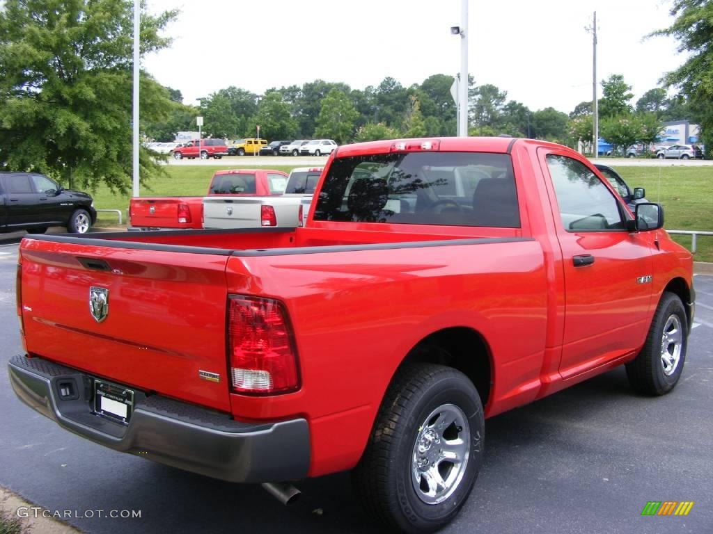 2009 Ram 1500 ST Regular Cab - Flame Red / Dark Slate/Medium Graystone photo #3