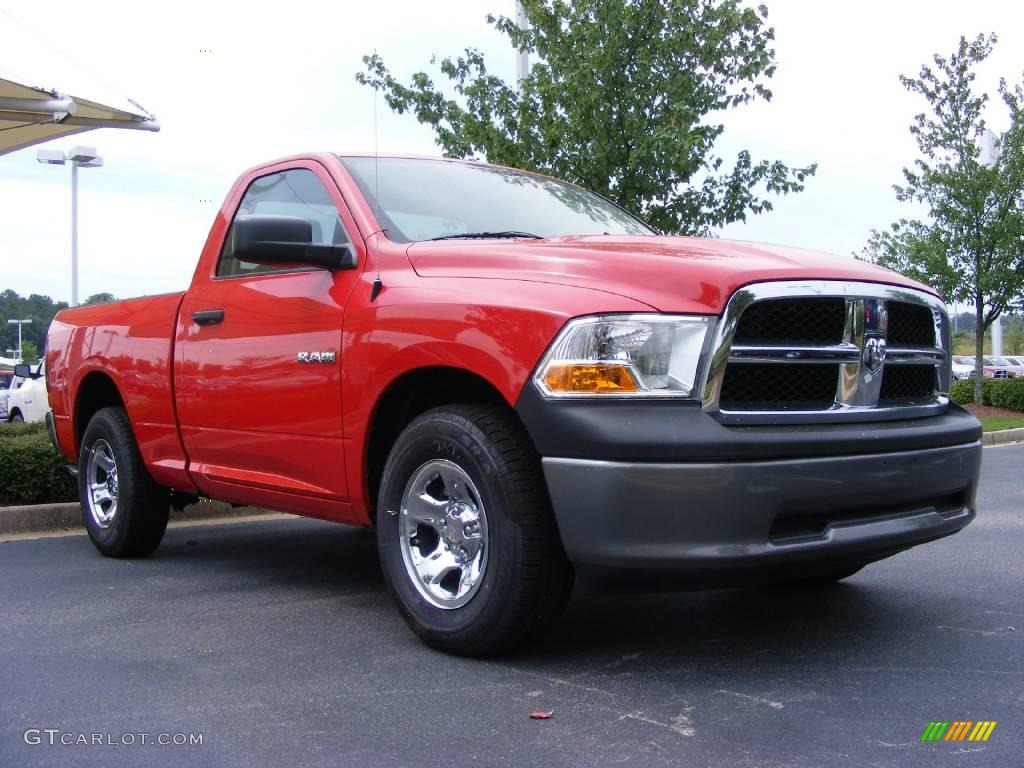 2009 Ram 1500 ST Regular Cab - Flame Red / Dark Slate/Medium Graystone photo #4