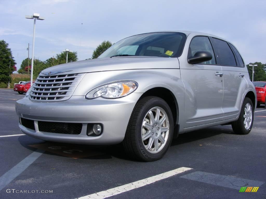 Bright Silver Metallic Chrysler PT Cruiser