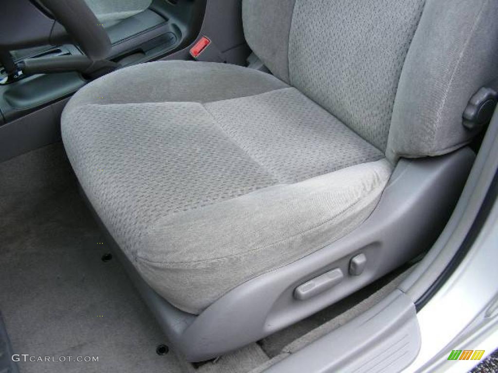 2003 Camry LE - Lunar Mist Metallic / Stone photo #10