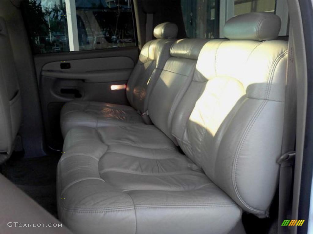 2002 Suburban 1500 LT 4x4 - Summit White / Tan photo #15