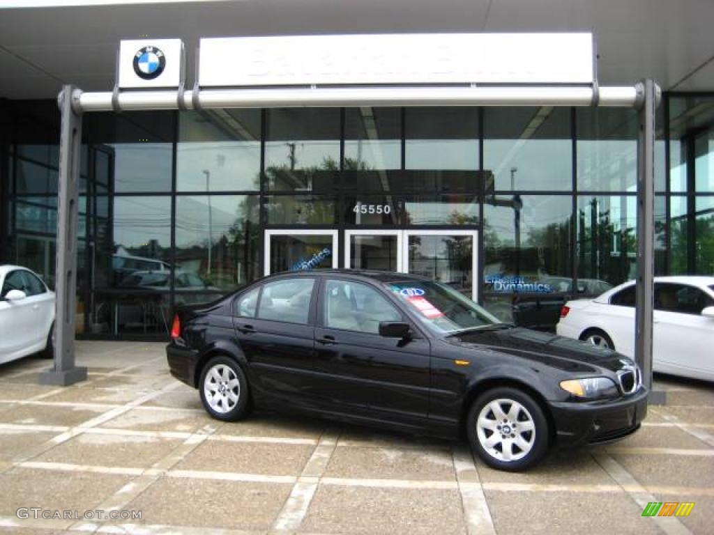 2002 3 Series 325i Sedan - Jet Black / Sand photo #2
