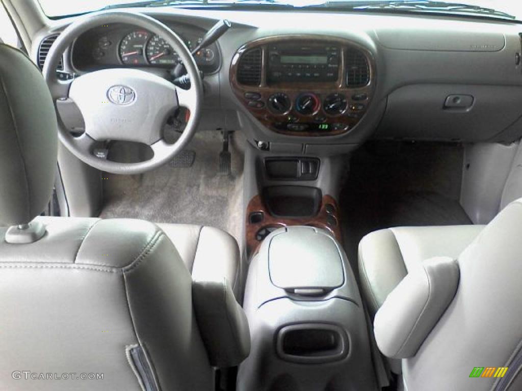 2006 Tundra SR5 Double Cab 4x4 - Phantom Gray Pearl / Dark Gray photo #15