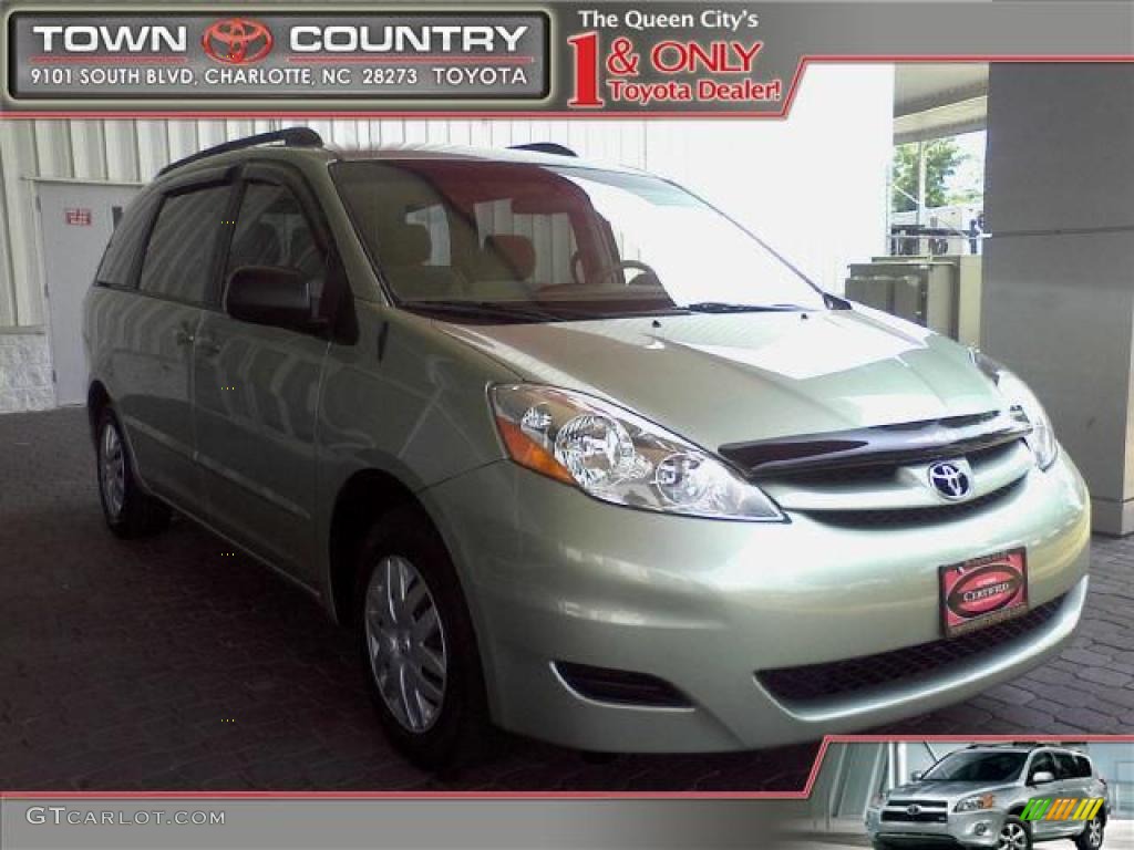 2006 Sienna CE - Silver Pine Mica / Taupe photo #1
