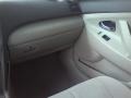 Super White - Camry LE Photo No. 11