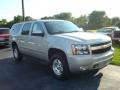 Gold Mist Metallic - Suburban LT 4x4 Photo No. 3