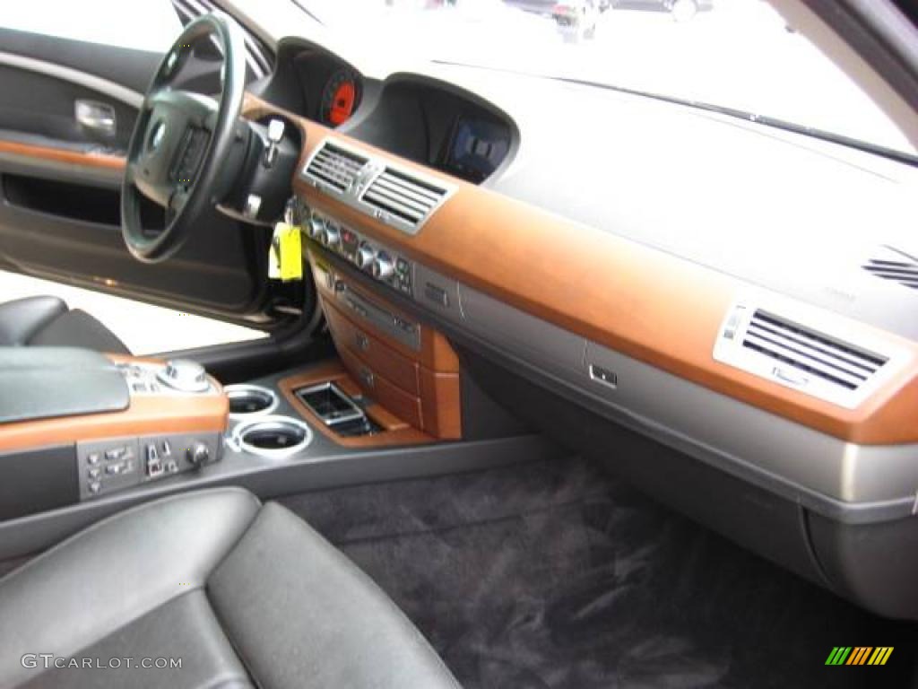 2007 7 Series 750i Sedan - Jet Black / Black photo #17