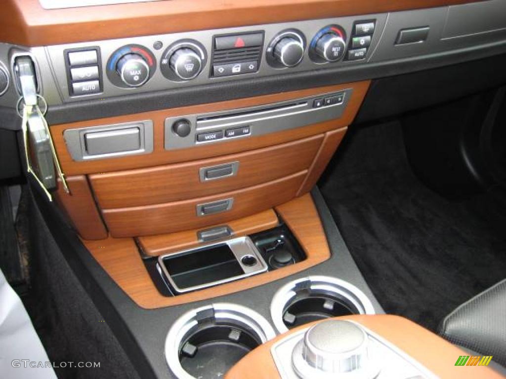 2007 7 Series 750i Sedan - Jet Black / Black photo #25