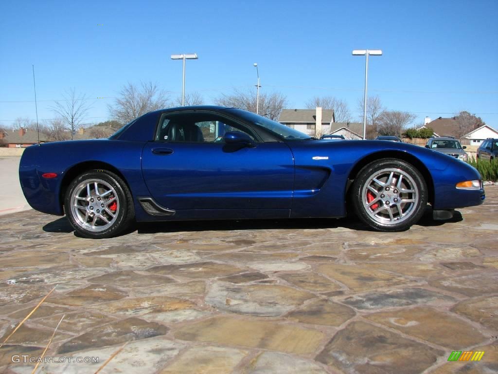 2004 Corvette Z06 - LeMans Blue Metallic / Black photo #8
