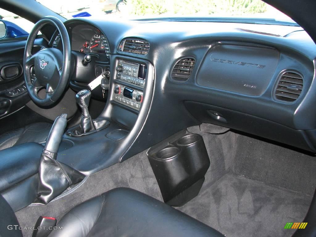 2004 Corvette Z06 - LeMans Blue Metallic / Black photo #11
